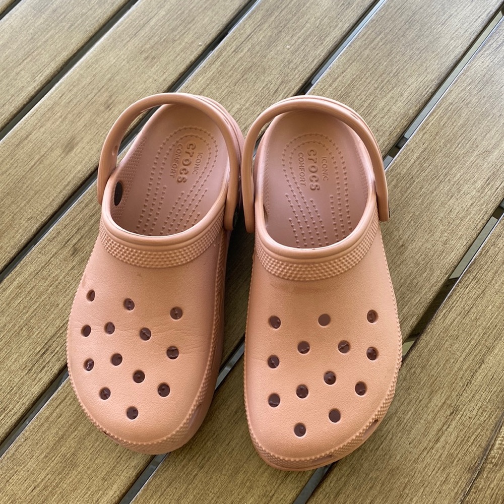Clogs